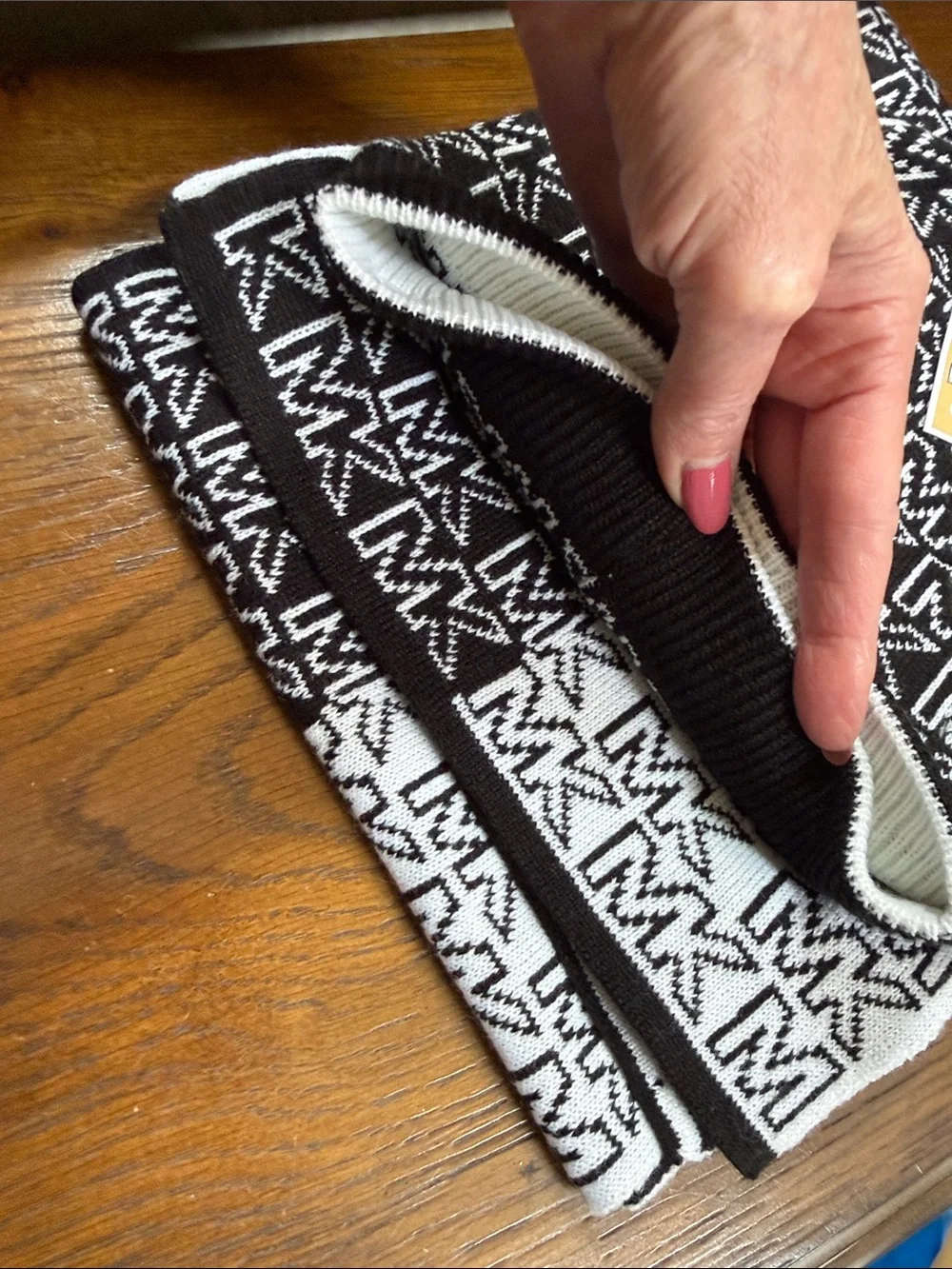 Michael Kors Black & White MK Logo Knit Reversible Beanie and Scarf Set.